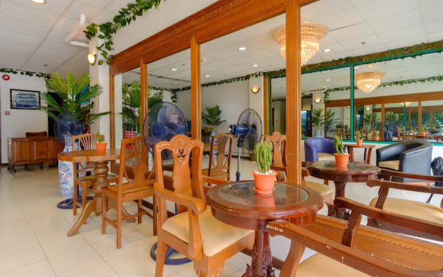 Reddoorz @ Ramos Lacson Street