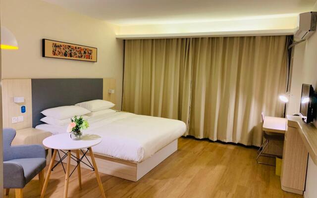 Hanting Hotel Kaili International Trade Shopping Center