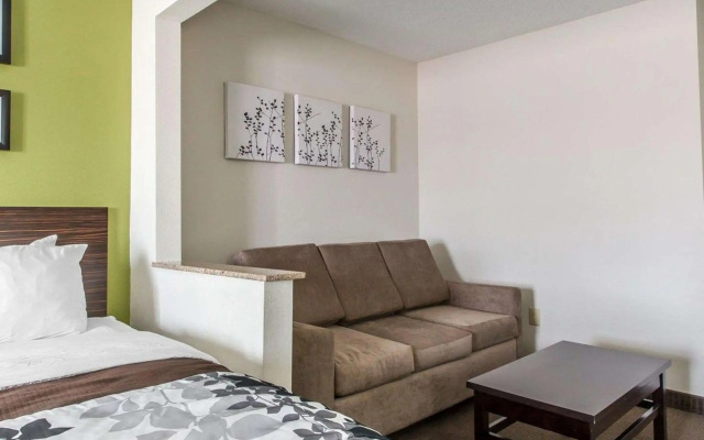 Sleep Inn & Suites Near I-90 and Ashtabula