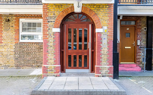 Sich - Warm & Inviting Flat by Liverpool Street