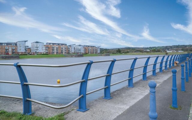 The Penthouse - 3 Bedroom Apartment - Llanelli