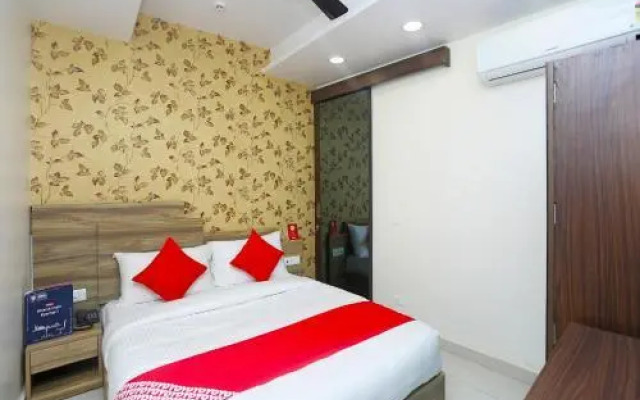 The Garden Side Inn by OYO Rooms