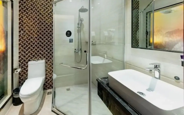 W Kardon Hotel