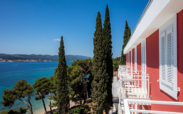 Hotel Bellevue & Dependance & Villas