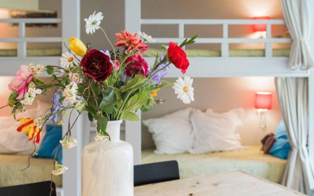 Flo's Atelier - Family studio