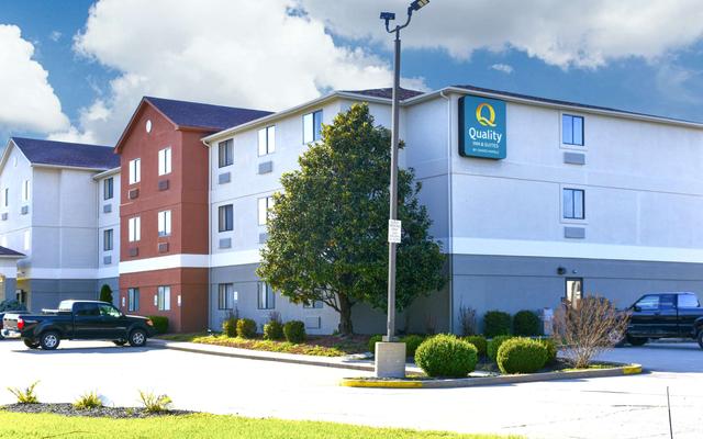 Quality Inn & Suites Brooks Louisville South