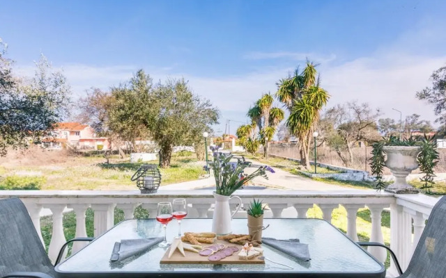 Lamda Apartment II by Estia