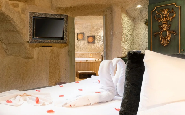 Elysion Cave Suites