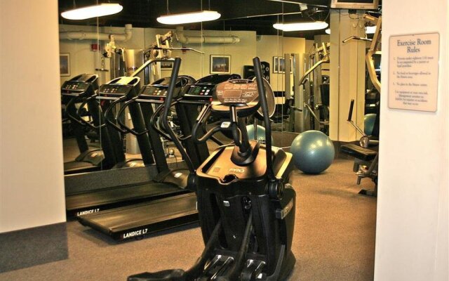 Execustay Trumbull On The Park