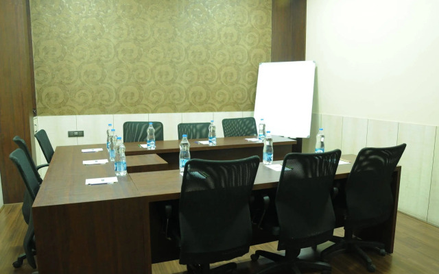 Hotel Bangalore Gate & Conferences