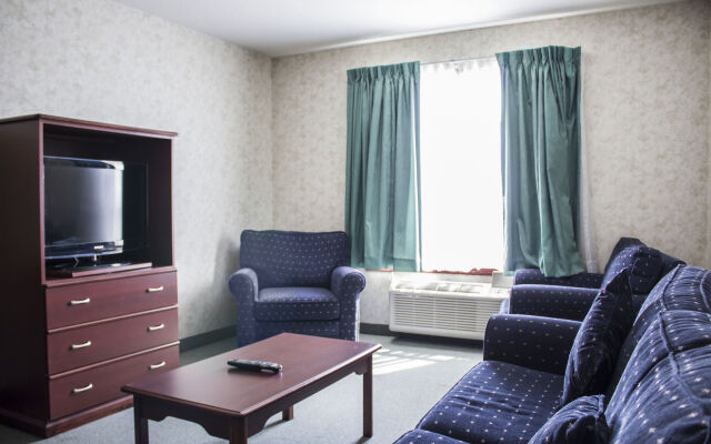 Ramada by Wyndham Nisku Edmonton Airport