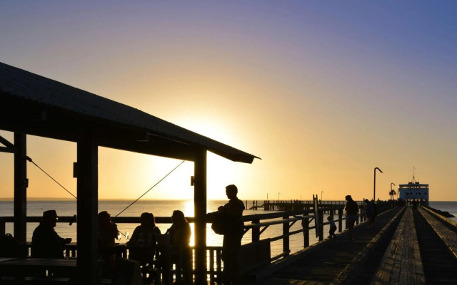 Kingfisher Bay Resort