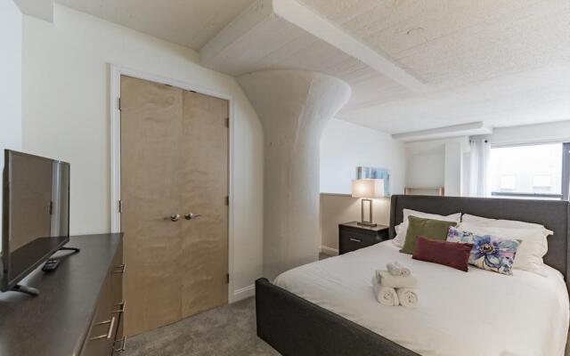 1100 South Broad Street