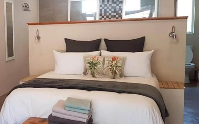 Rocky Hollow Guest Farm