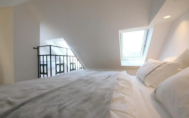 Prague Expat House
