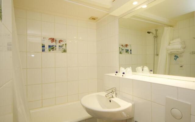 Hotel ibis Styles Aix en Provence Mas des Oliviers