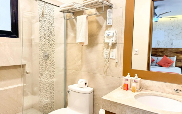 Hotel Grand Fifty Suites