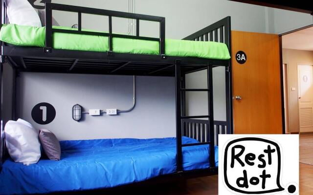 Restdot Hostel