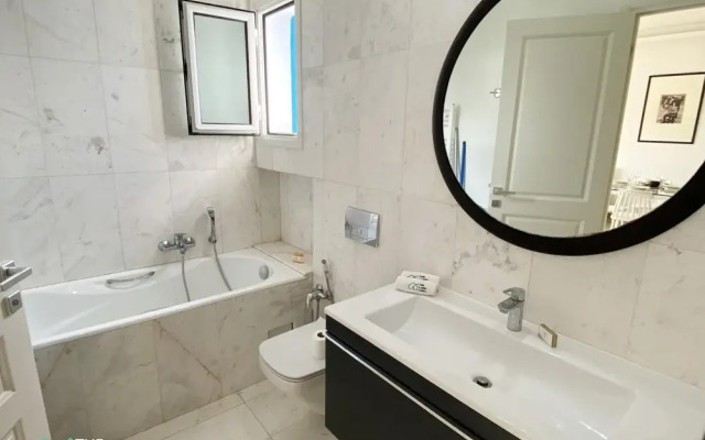 Le Safran apt r nov Spacieux et Central Marsa
