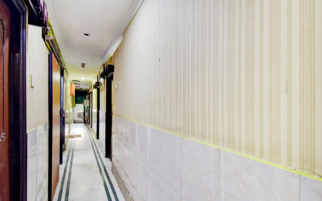 SPOT ON 83258 Hotel Shabnam