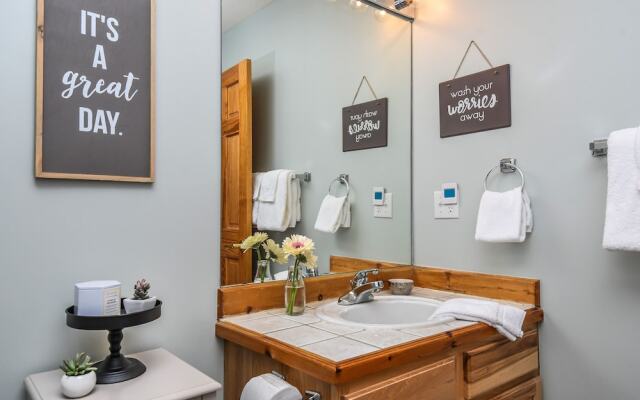 The Quarterdeck 4 Bedroom House