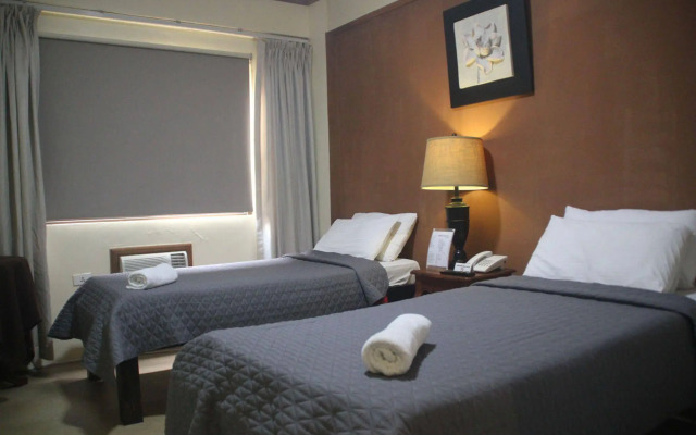 Spring Plaza Hotel