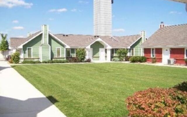 The Champagne Lodge & Luxury Suites