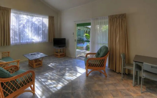 Leanda Lei - Lord Howe Island