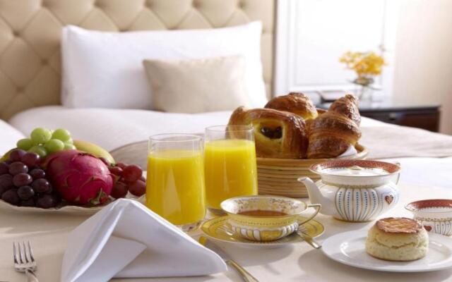 Holiday Inn Kolkata Airport by IHG