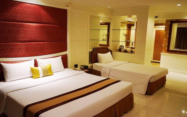 Fairtex Sports Club And Hotel