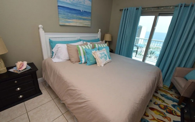 Crystal Tower 707 by RedAwning