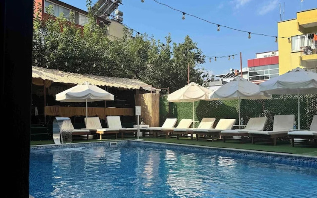 Wolf Of The City Hotel & Spa