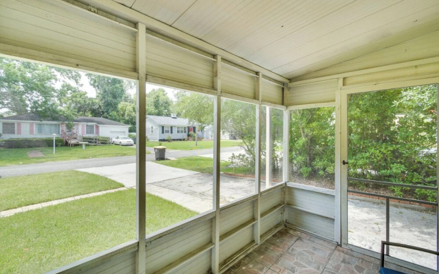 Jacksonville Vacation Rental ~ 7 Mi to Downtown!