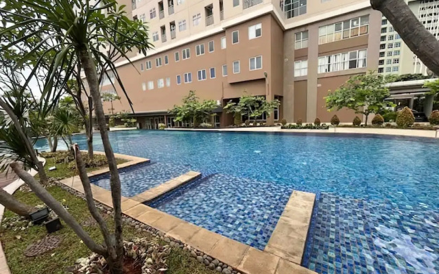 Salute de Madison Park Apartments