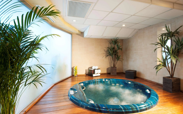 NH Timisoara Hotel