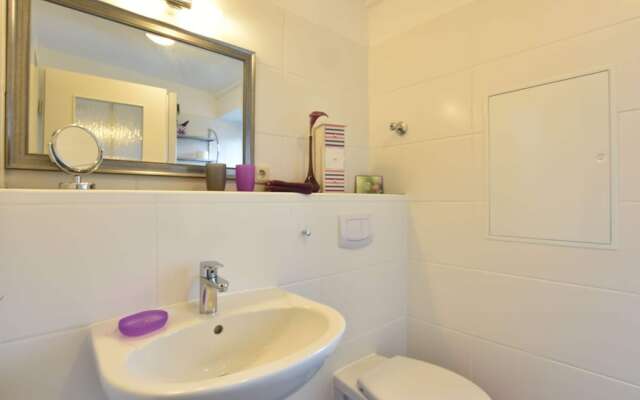 Arresting Apartment near Sea in Klütz