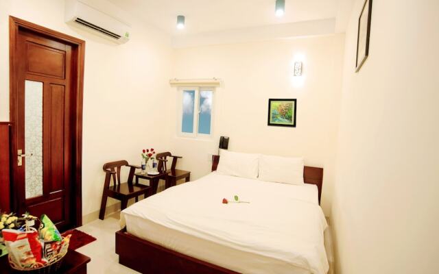 Thanh Nhan Motel