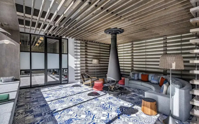 Hyatus Designer Residences Somerville