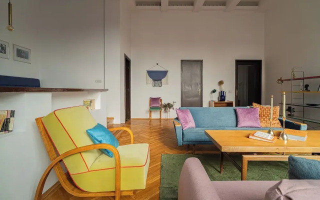 3BR Atrium Penthouse by Cismigiu - Bright & Spacious with Balcony