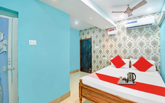 OYO 93214 Lewis Paradise