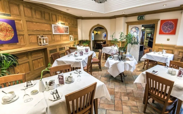 Mc Kevitts Village Hotel
