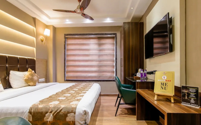 Hotel Oak plaza New Delhi