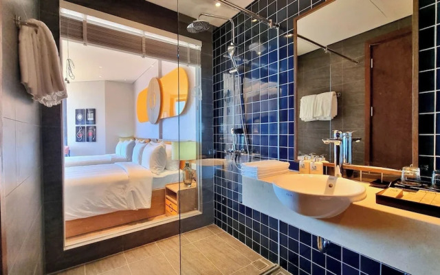 Apec Mandala Wyndham - Skyline Hotel