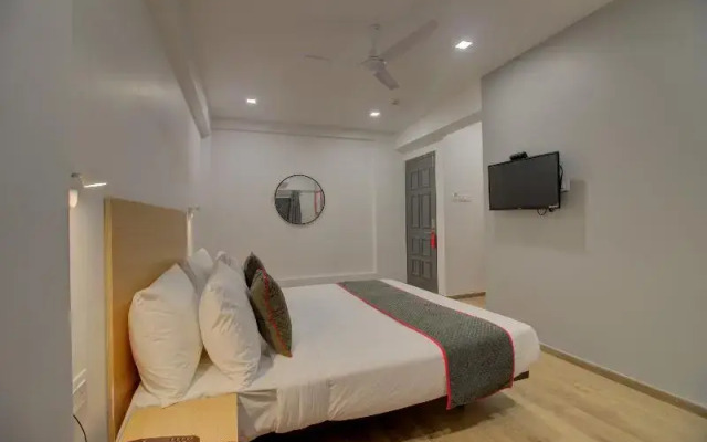 OYO 79268 Townhouse 092 Hotel Ashray Residency