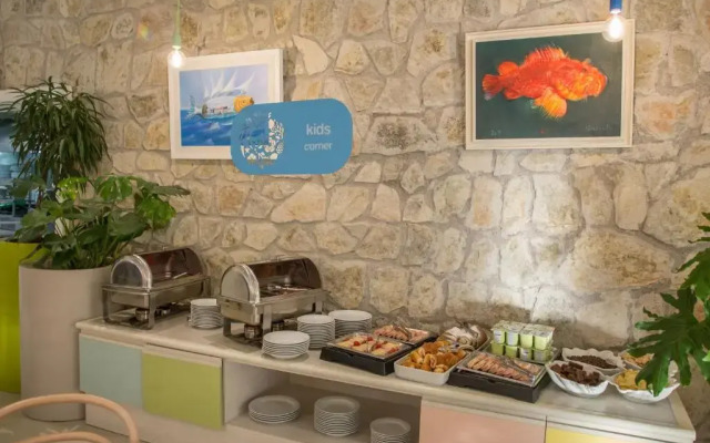 Hotel Village Slovenska Plaza