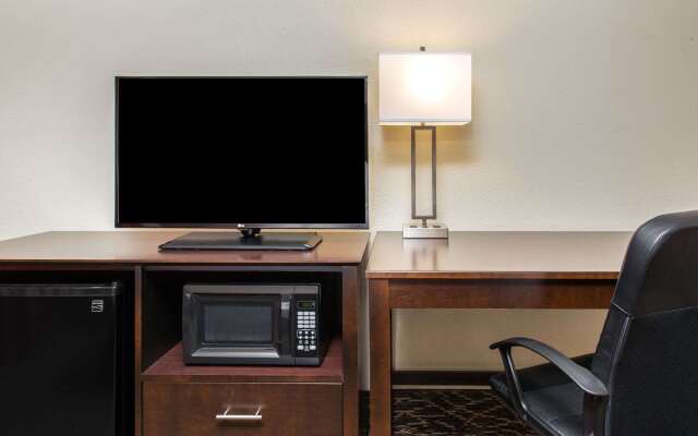 La Quinta Inn by Wyndham Clearwater Central