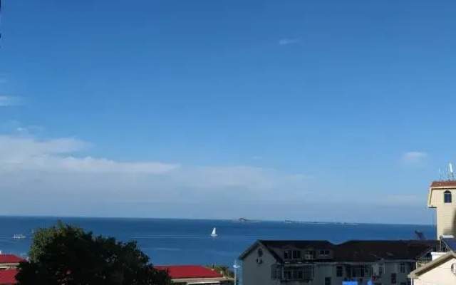 Yantai Hainabian Scenic Apartment
