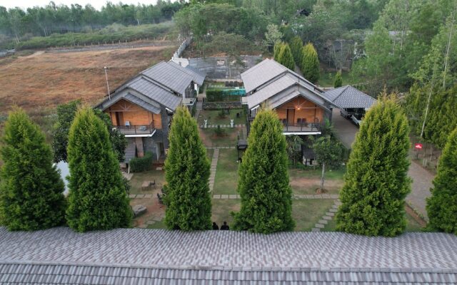 Yercaud Yellow Lake Resorrt and spa