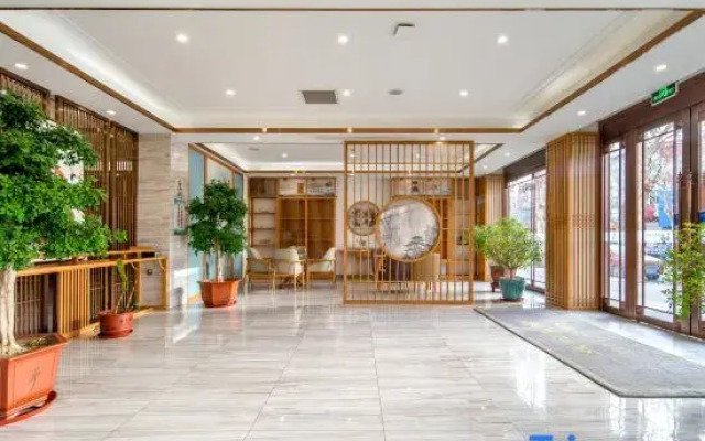 Xiongan Henseng Hotel (Xiong'an New District Baiyangdian High-speed Railway Station)
