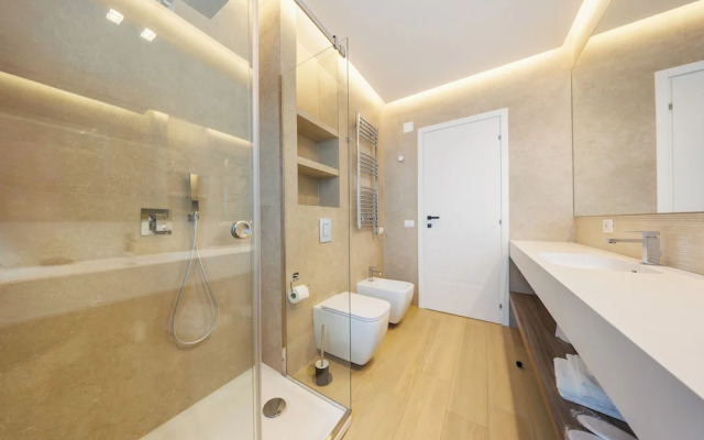 Arya Guest House